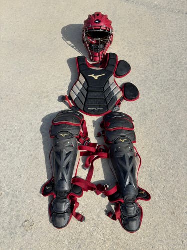 Mizuno Samurai Catcher's Set (Used)