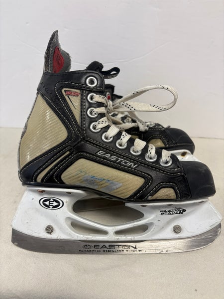 Easton Stealth S7 Hockey Skates Regular Width Size 1 (Used)