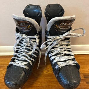 Bauer Supreme M5 Pro Hockey Skates  (Sz 6.5, Fit 2, with extra set of blades)
