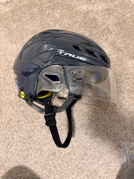 Medium True Dynamic 9 Helmet (Used)