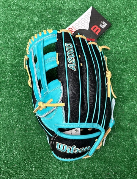 Wilson A2000 PF50SS Pedroia Fit 12.25" Left Handed Outfield Baseball Glove