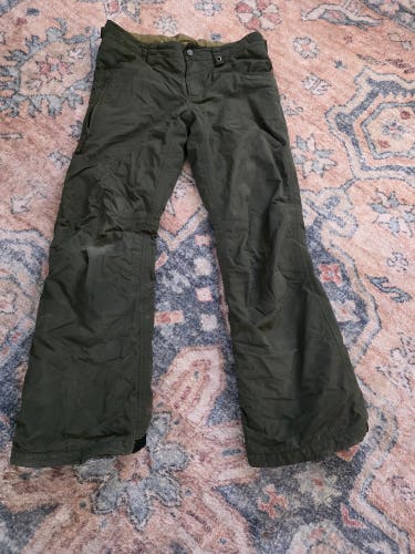 Green Youth Burton Pants Size Large (Used)