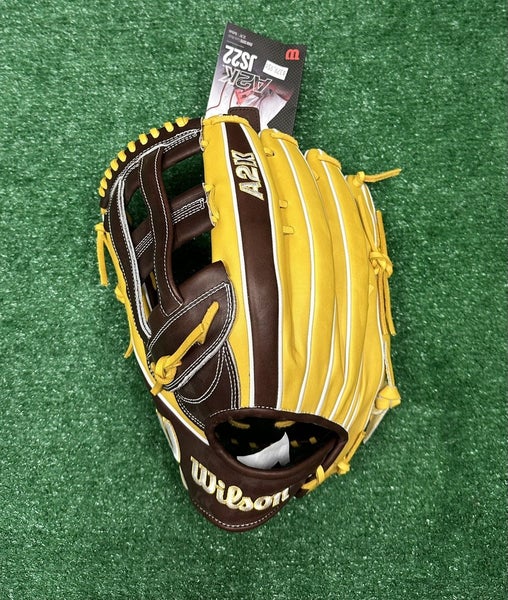 Wilson A2K 12.75" JS22 Juan Soto Model Left Handed Outfield Baseball Glove Lefty