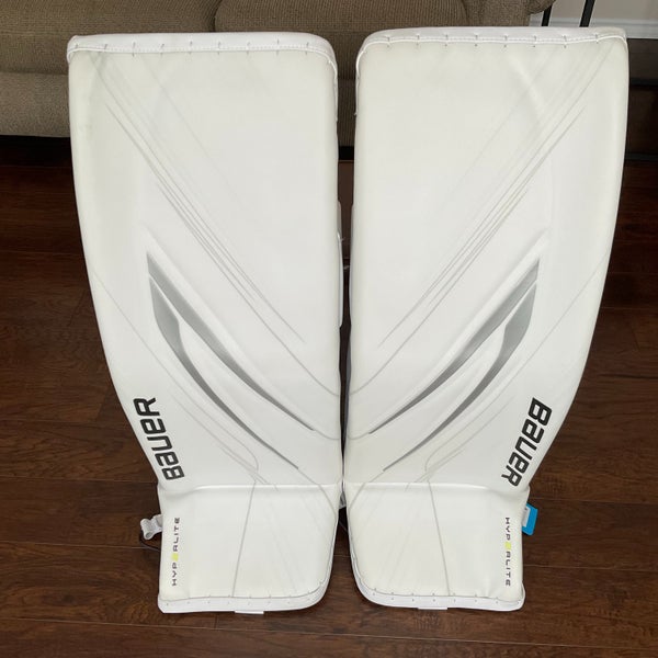 New Bauer Hyperlite 2 Leg Pads Size Large 35+ Item#LHH2 (READ DESCRIPTION)