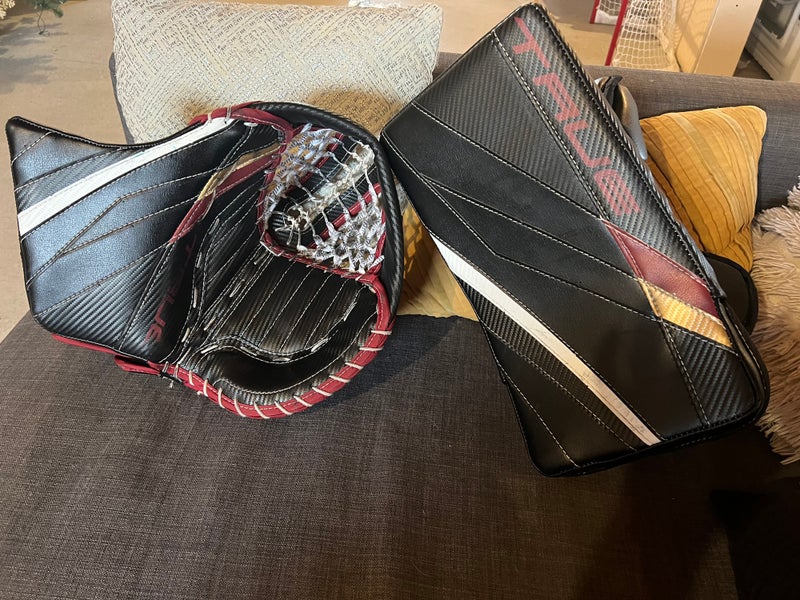 True L20.2 Regular custom glove set (Used/Like New)