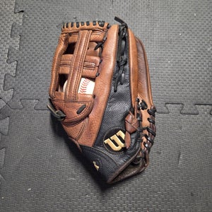 Outfield RH Wilson A1000 Baseball Glove 12" (Used)