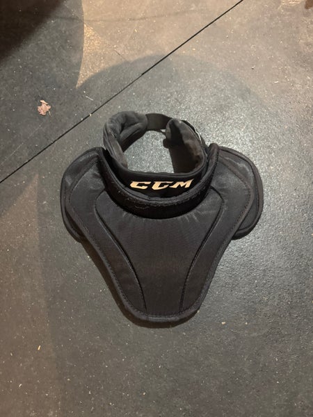CCM Goalie Neck Guard
