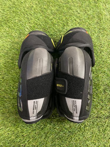 Senior Medium CCM Tacks xf pro Elbow Pads (Used)
