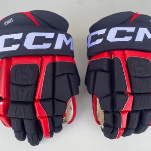 CCM HGCL Crazy Light Pro Stock Hockey Gloves 15" Blackhawks JONES 5783