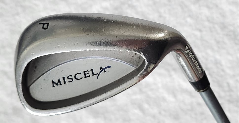 Ladie's TaylorMade Miscela Pitching (P) Wedge RH; Graphite Shaft