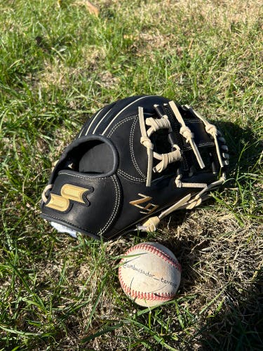 SSK Z9 Maestro 11.5” Black/Camel Spiral I Web Infield Baseball Glove