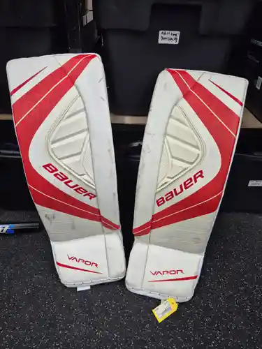 Bauer (Used) Intermediate Medium X900 Goalie Leg Pads