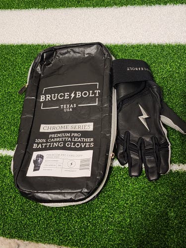 Youth Medium Batting Gloves (New)