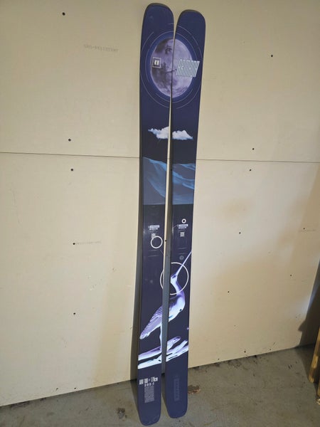 Armada ARV 100 179 cm Skis (New)
