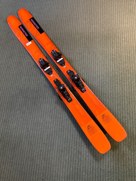 Men's 2024 Salomon QST 106 173 cm All Mountain Skis With Salomon