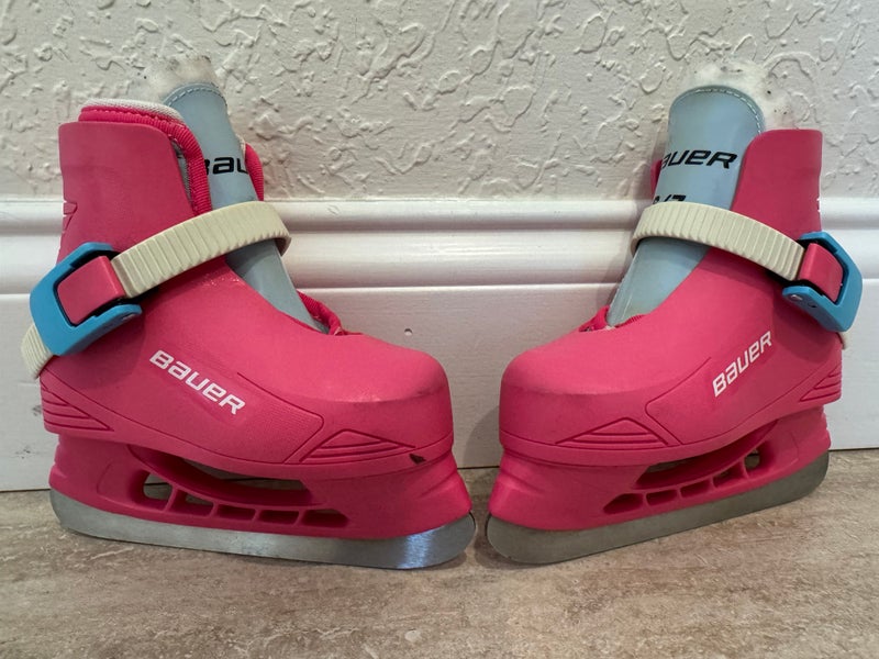 Bauer Hockey Skates 6 (Used)