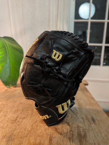 PRO ISSUE Wilson A2000 B125 12.5" Pitchers Baseball Glove