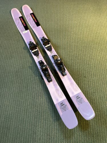 Women's 2024 Salomon QST Lumen 98 160 cm All Mountain Skis With Salomon Strive 11 GW Demo Bindings