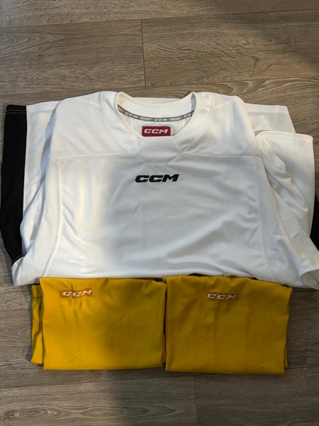 White XXL Men's CCM 7000 Jersey (New)