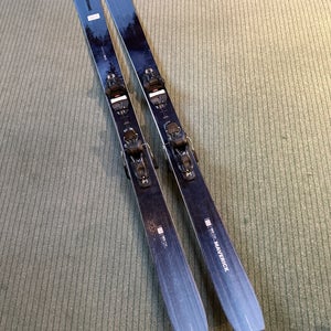 Men's 2024 Atomic Maverick 95 ti 180 cm All Mountain Skis With Atomic Strive 11 GW Demo Bindings