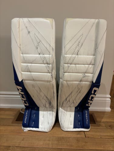 Pro Stock 36+2 CCM EFlex 7 Goalie Pads Hildeby