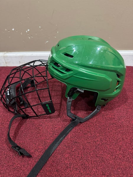 Medium CCM Tacks 710 Helmet Pro Stock Item#ND710M