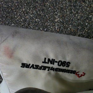 Bundle True pads and glove/blocker