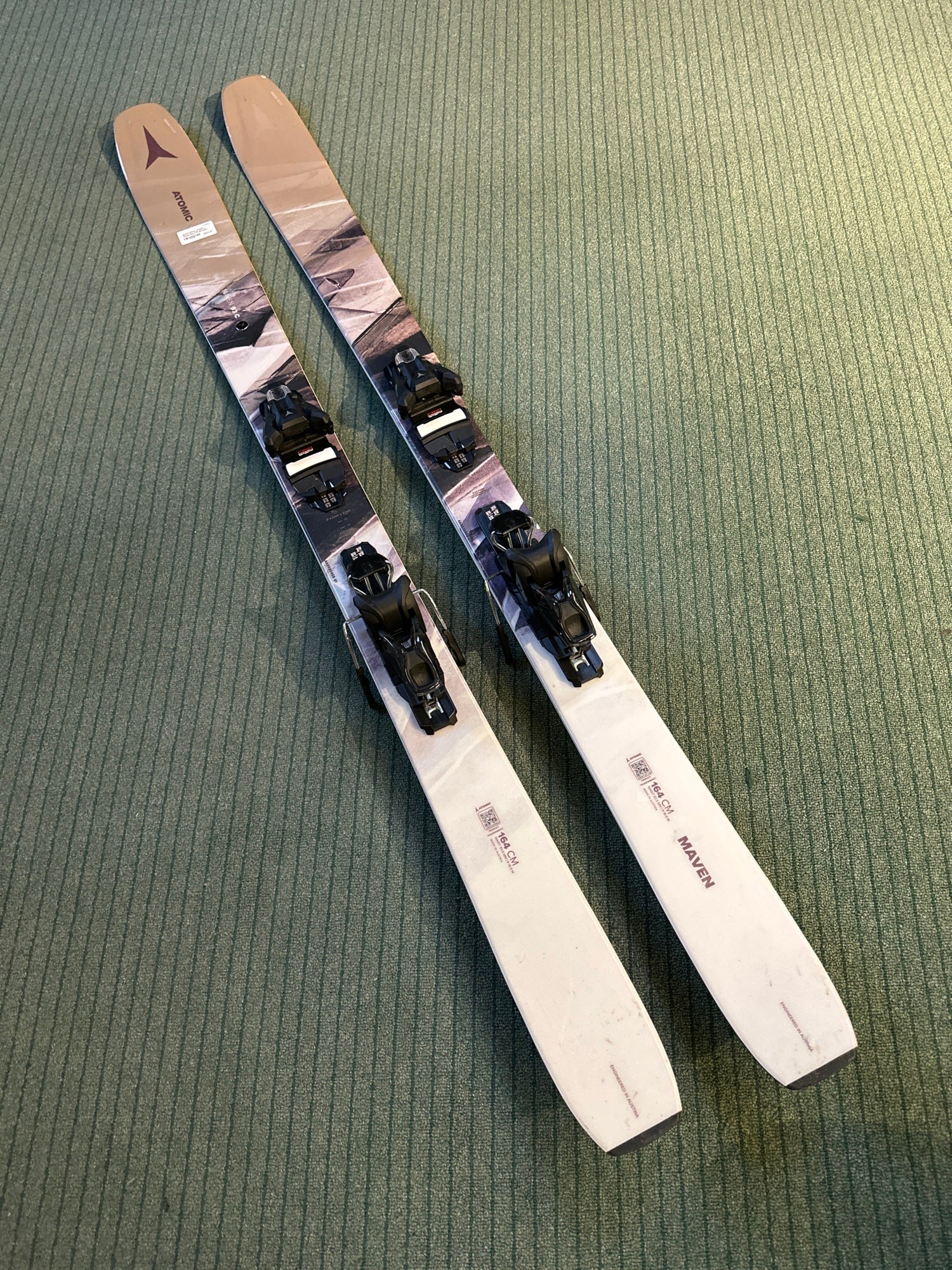 ATOMIC マーベン93C 164cm / STRIVE 11 オールラウンド Women's 2024 Atomic Maven 93c 164 cm All Mountain Skis With Atomic