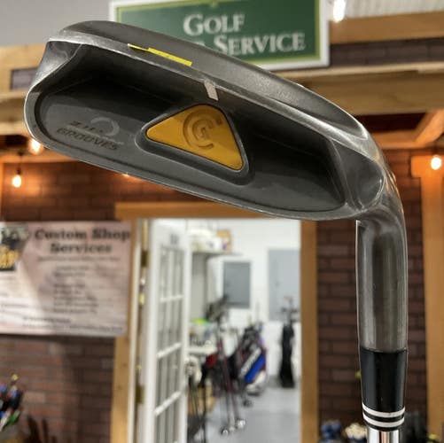 Cleveland ZIP GROOVES 42 Chipper 35" ACTIONLITE Wedge Flex Steel Shaft RH USED