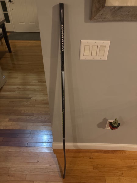 Warrior Alpha QX4 Junior Left Handed Hockey Stick (Used)