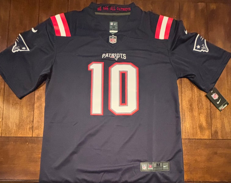 New England Patriots Drake Maye Jersey Stitched Adult Medium NWT