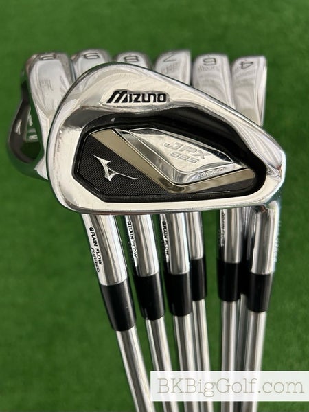 Mizuno JPX 825 Forged Iron Set 4-P / Dynamic Gold X100 Extra Stiff