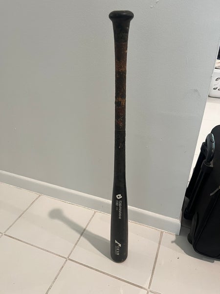 2016 Baum BBCOR Wood Composite BBCOR Certified Bat (-3) 28 oz 31" (Used)