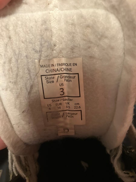 2020 CCM Super Tacks 9370 Hockey Goalie Skates Regular Width Size 3 (Used)