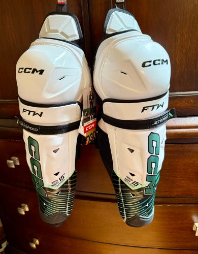 Senior CCM JetSpeed FTW 15" Shin Pads (New)