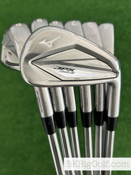 Mizuno JPX 923 Forged Iron Set 4-P / Dynamic Gold 105 Stiff