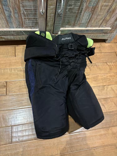 Pro Stock Warrior Alpha Hockey Pants Toronto Maple Leafs Flipside Alternate Large