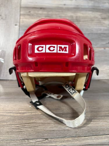 Vintage CCM BHT2U Hockey Helmet Red Size 51-56 cm 6 3/8 - 7 Made in Canada
