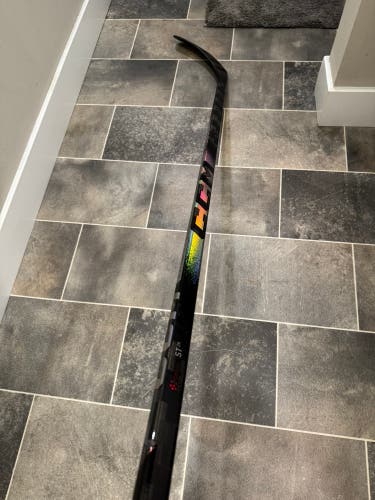 Senior Chrome CCM Ribcor Trigger 10 Pro Right Handed Hockey Stick P29+1/4 80 Flex (New)
