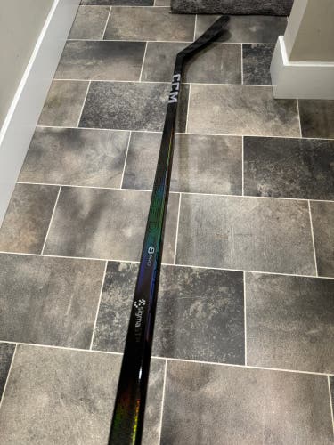 Senior Chrome CCM JetSpeed FT8 Pro Right Handed Hockey Stick P29+1/4 70 Flex (New)