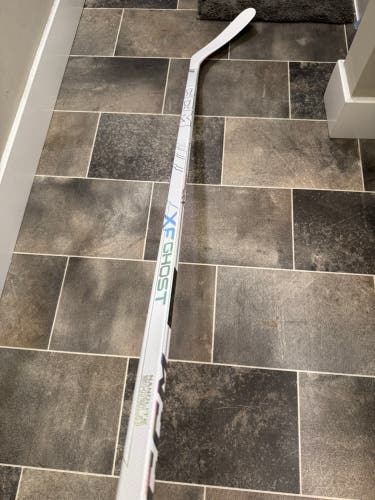 Senior White CCM XF Ghost Right Handed Hockey Stick P29+1/4 70 Flex (New)