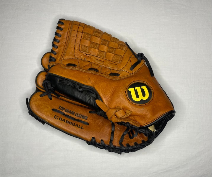 Wilson Select Model A1852 Baseball Softball Glove LHT 12.5"  Good Condition