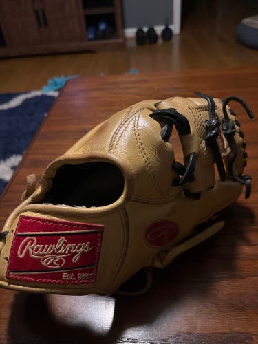 Rawlings Gold Glove Elite RH Infield Baseball Glove 11.25" (Used)