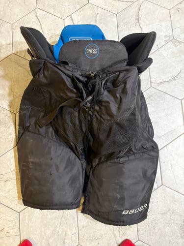 Senior Medium Bauer Supreme One55 Hockey Pants (Used)