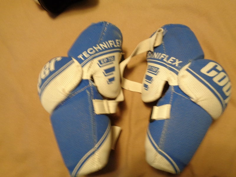 Cooper Techniflex Elbow pads  used