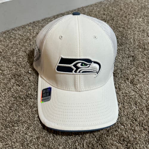 Reebok On-Field Seattle Seahawks Hat / Adult One Size Fits All / White NWT