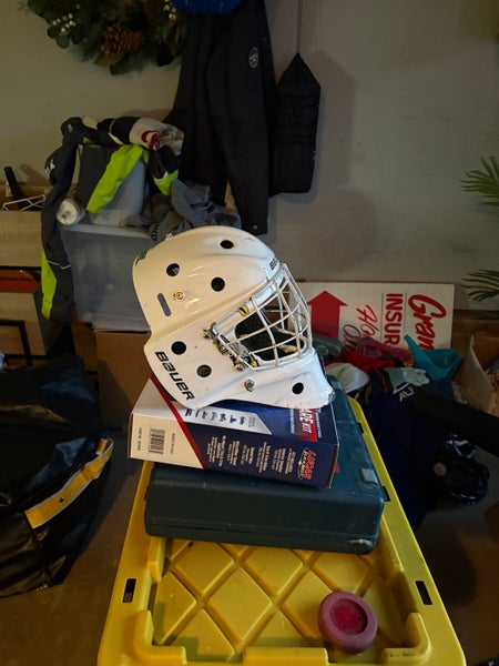 Large Bauer NME VTX Goalie Mask Pro Stock (Used)