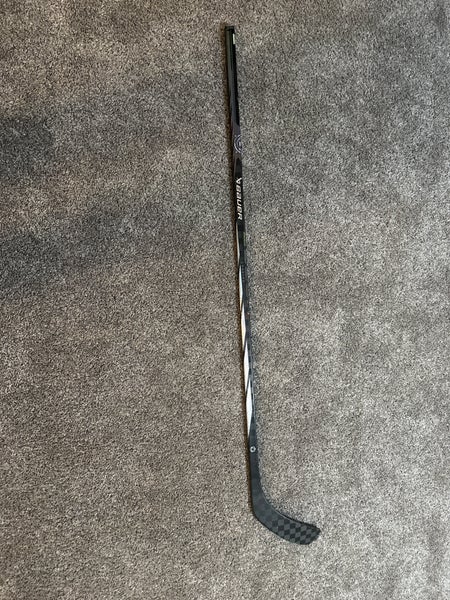 Senior Bauer Proto-R Right Handed Hockey Stick P92 77 Flex (New)