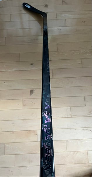 Brand New Senior P92 70 Flex Bauer Twitch Black Left Hand Hockey Stick