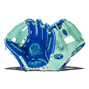 Used Rawlings PROS204W-2RM Right Hand Thrower - Excellent Condition